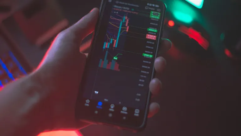 ABD Adalet Bakanlığı, Kripto Listeleme Bilgileriyle İçi Bilgi Ticareti Yapan İki Eski Robinhood Mühendisine Dava Açtı