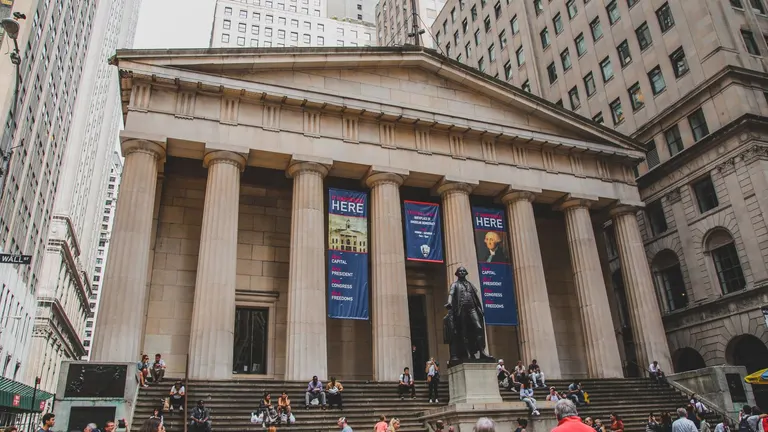 New York Fed Başkanı Williams: Para Politikası Uygun, Dezenflasyon Durursa Fed Harekete Geçer
