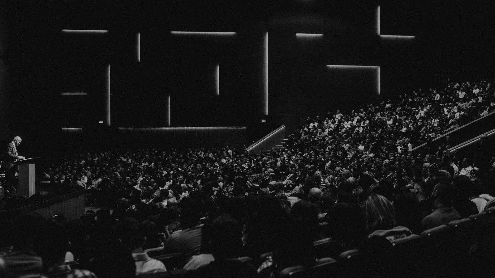 Ray Dalio Yapay Zekayı "Klasik Bir Balon" Olarak Nitelerken Yüksek Faiz Riskine Dikkat Çekti