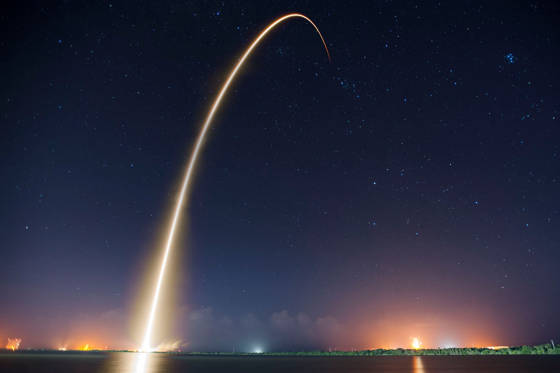 SpaceX Halka Arzı Tamamlandı, Orta Doğu Savaşı Sona Eriyor: Yatırımcılar Fed'in Faiz Kararına Odaklandı