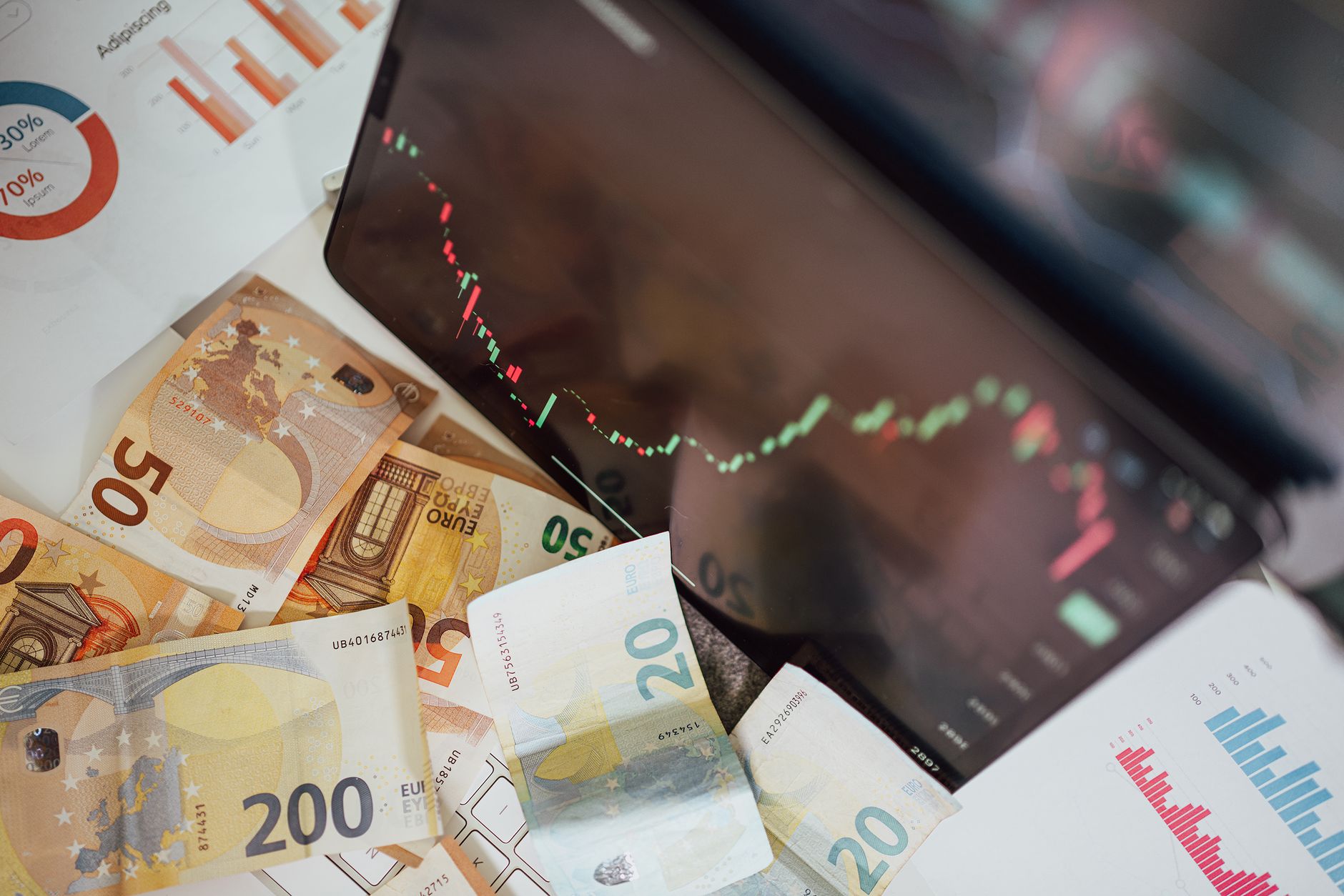 Hedge Fonlar Petrol Fiyatlarındaki Düşüşe Karşı Bahisleri Beş Ayın En Yükseğine Çıkardı