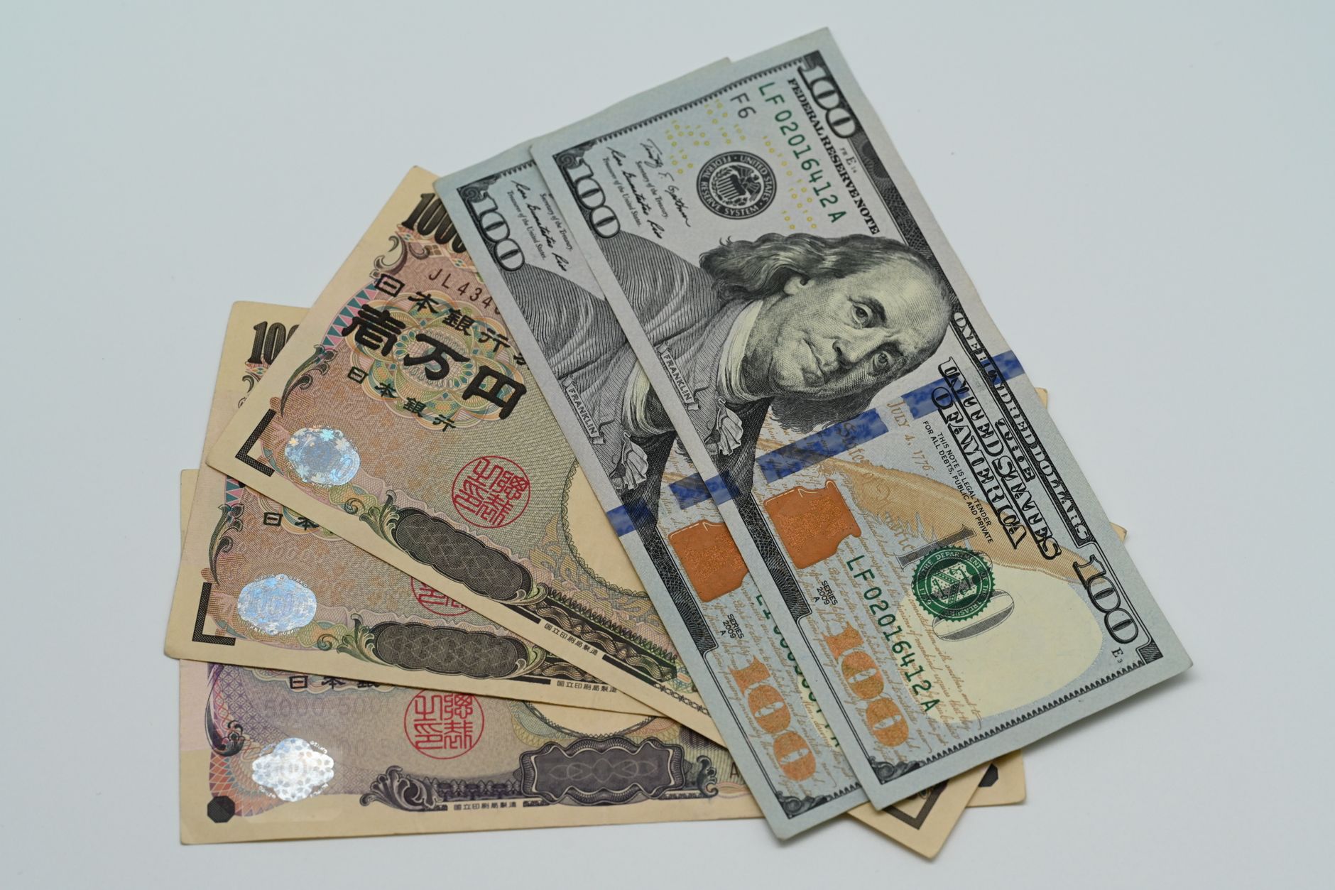 Yen Taşıma Ticareti Çözülme Endişeleri ABD Teknoloji Rallisi İçin Yeniden Risk Oluşturuyor