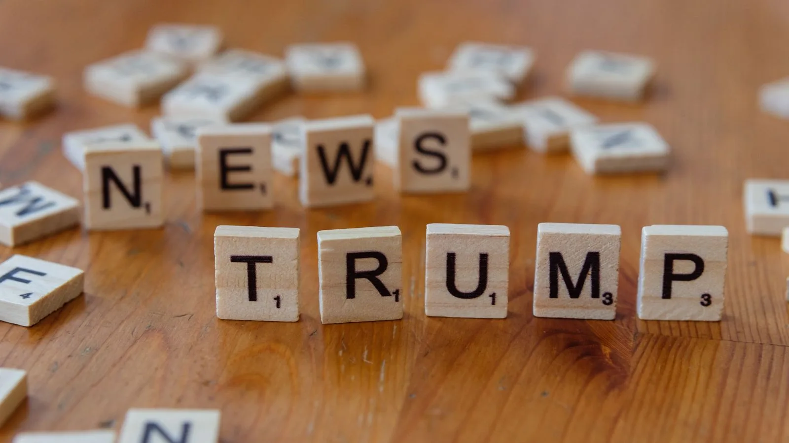 Donald Trump'tan İran'a Yönelik Büyük Ölçekli Saldırı Sinyali