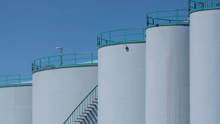 ABD Baskısı Sonuç Verdi: G7 Ülkeleri 100 Milyon Varil Petrol ve Dizel Rezervini Serbest Bırakıyor