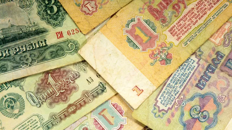 Rusya Maliye Bakanlığı İlk Maaş Ödemelerini Dijital Ruble ile Yaptı