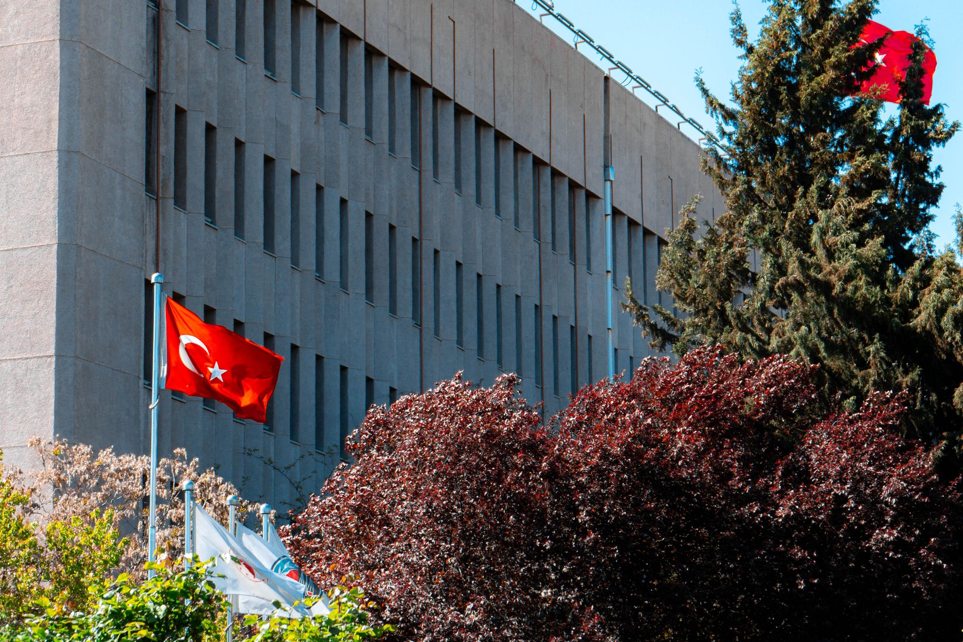 İran: Hürmüz Boğazı'nda Dış Müdahaleye Gerek Yok