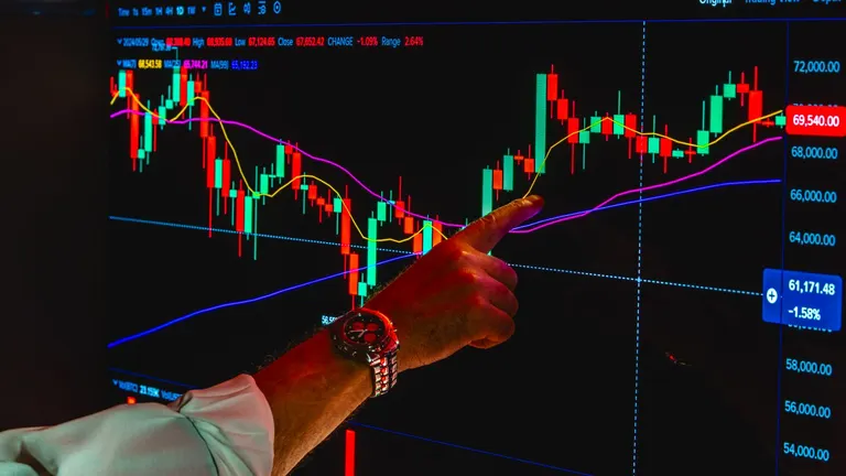 Bitcoin Kısa Süreliğine 76.000 Doların Altına Geriledi; Kimchi Primi %0,53 Seviyesinde