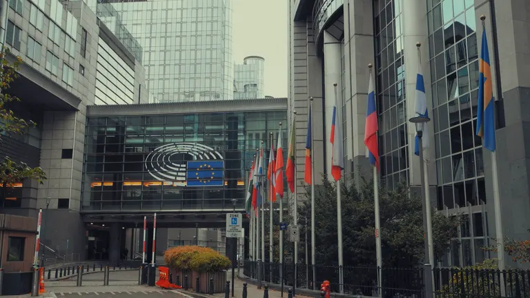 SEC, Bitcoin ve Ether İçin 3 Kat Kaldıraçlı ETF’lere Onay Verdi