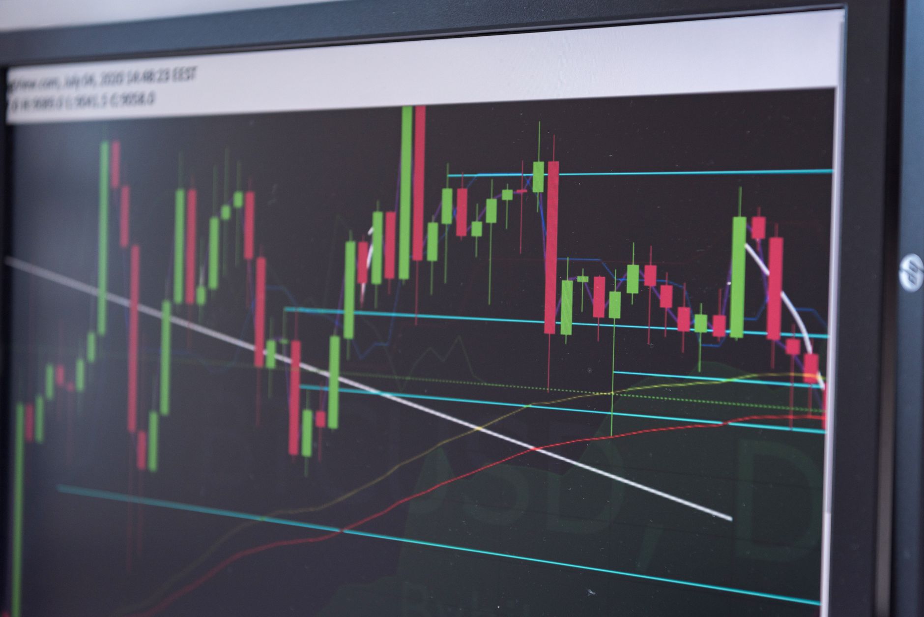 Bitcoin Üzerinde Fed Baskısı, Strateji Finansman Sorunu ve Clarity Act Gecikmesi