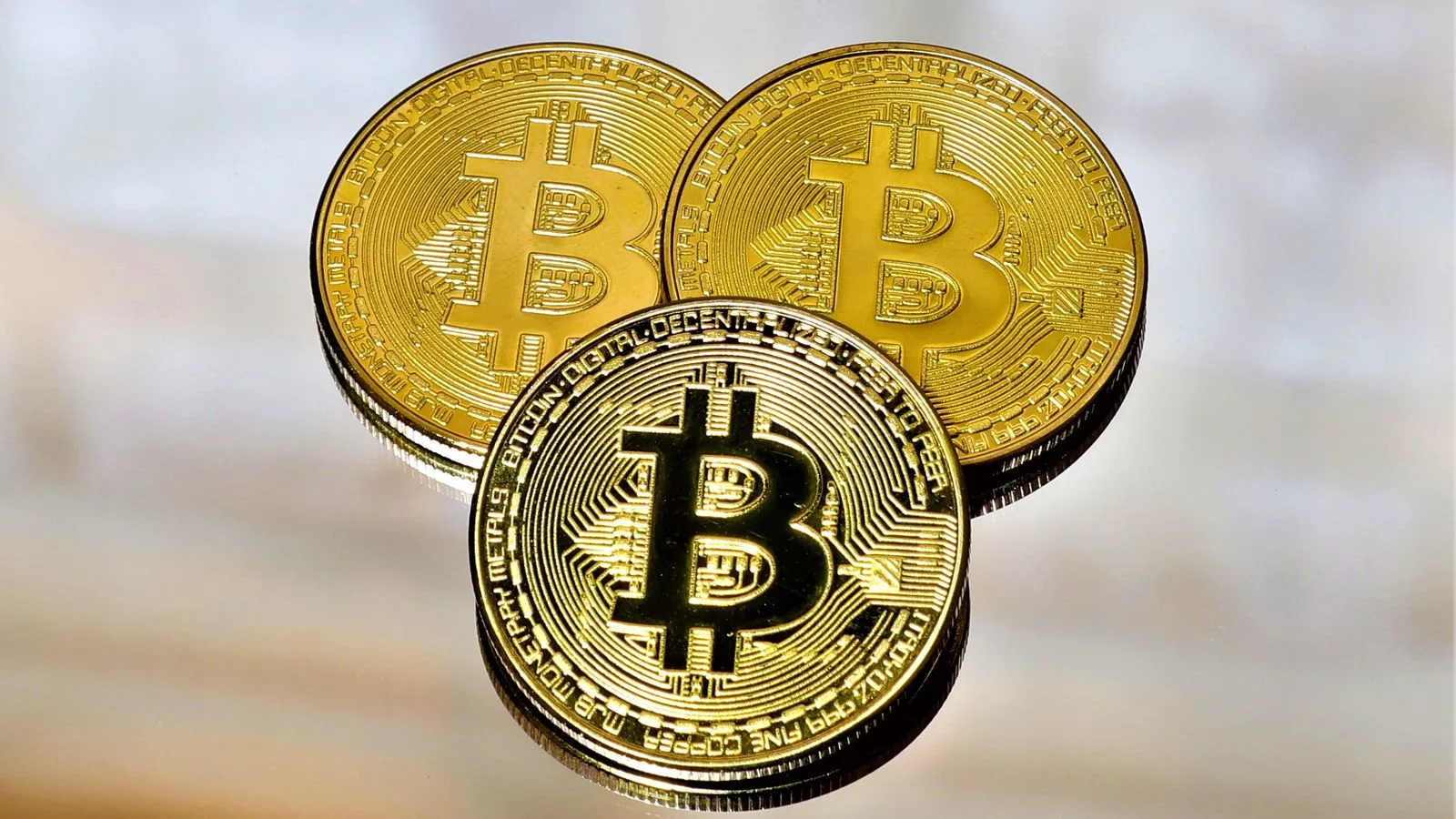 Strategy, 297 Milyon Dolar Değerindeki 3.568 Bitcoin’i Harici Cüzdanlara Taşıdı: Satış Spekülasyonları Gündemde