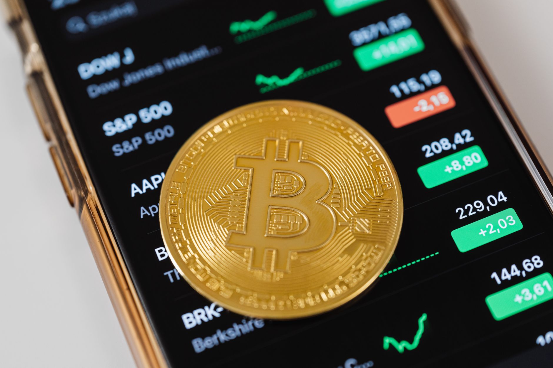 Kripto Yatırımcıları Geleneksel Piyasalara Yöneliyor: 'Büyük Yakınsama' Hızlanıyor