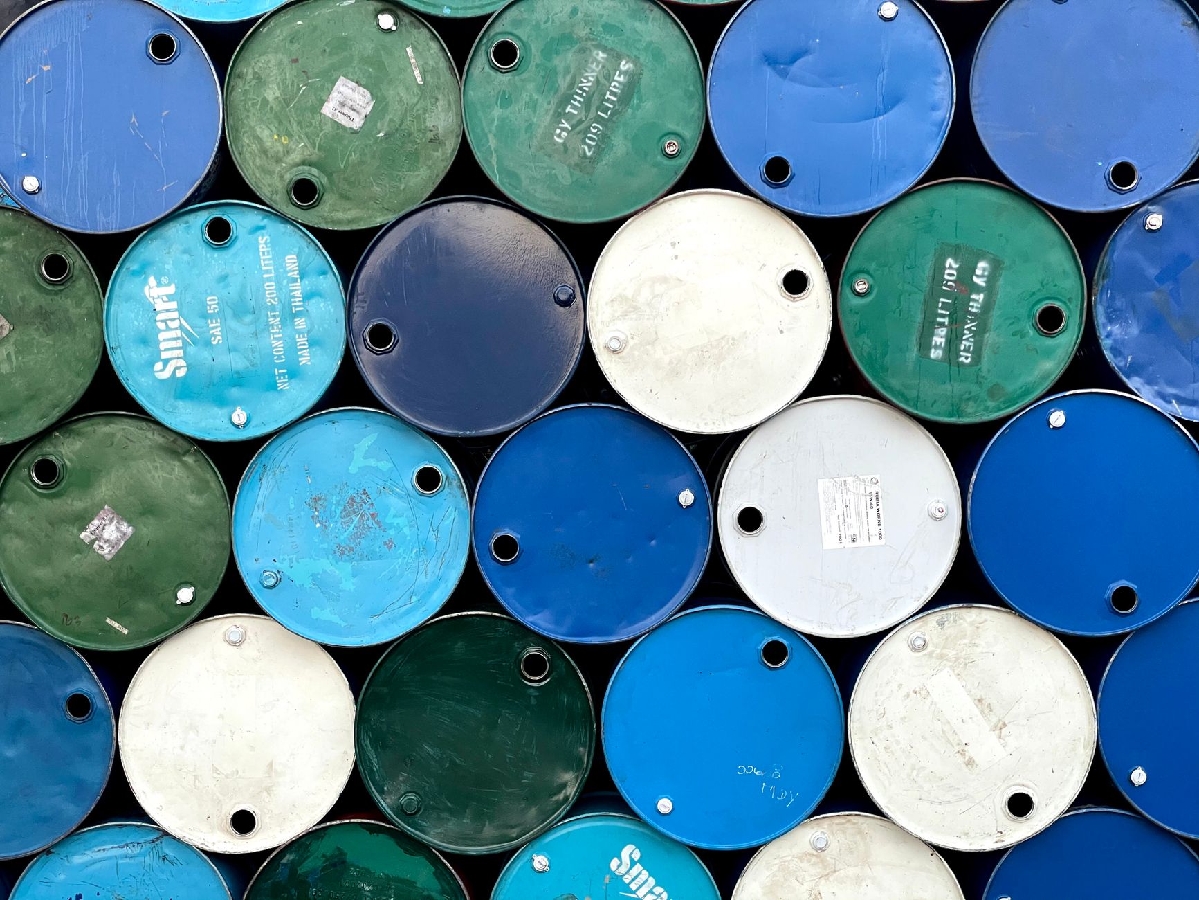 ABD, İran Petrolü İçin Dolar Ödemelerine Geçici İzin Verdi: Yaptırım Hafifletmesi Sinyali