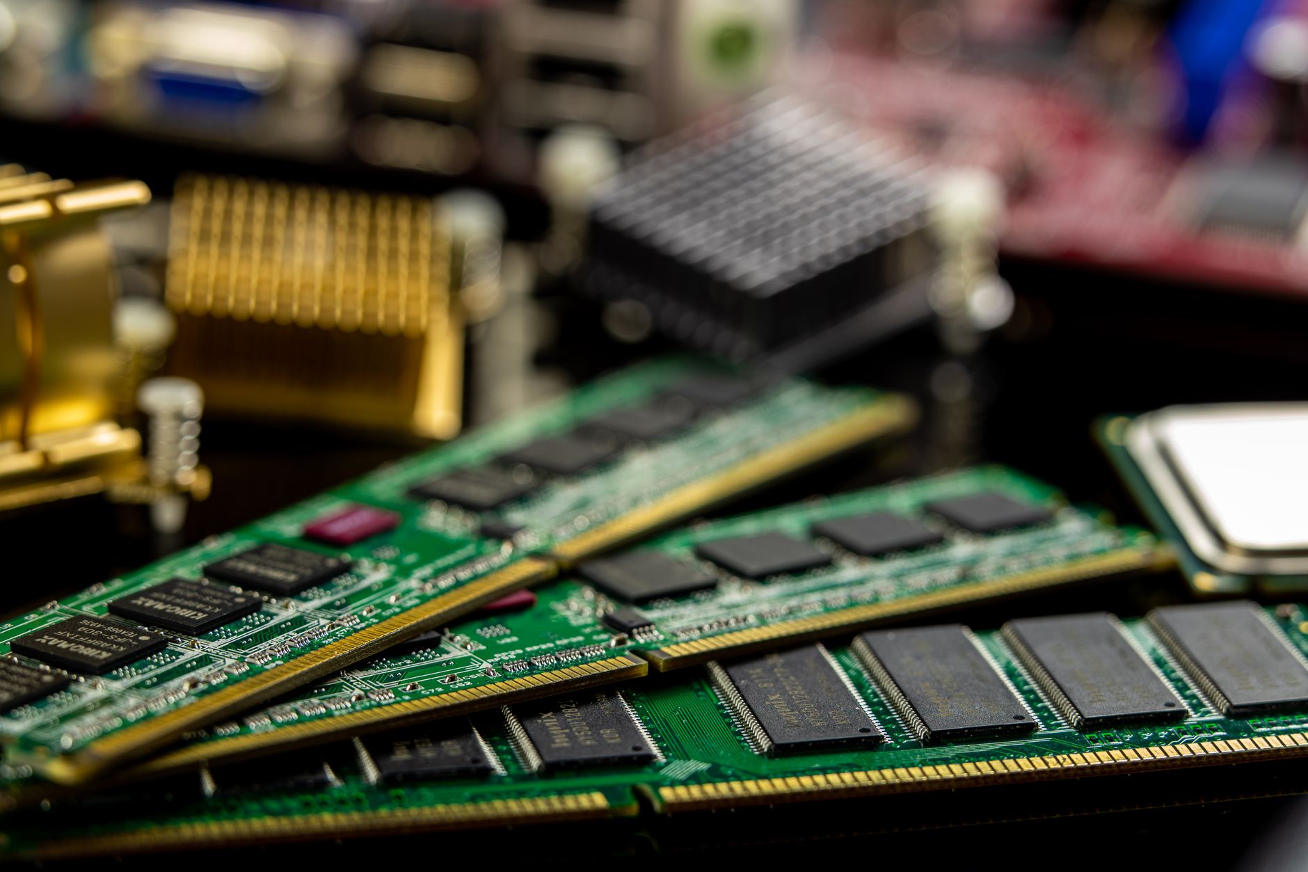 SK Hynix, ABD'de Nasdaq'a Kote Olmayı Değerlendiriyor