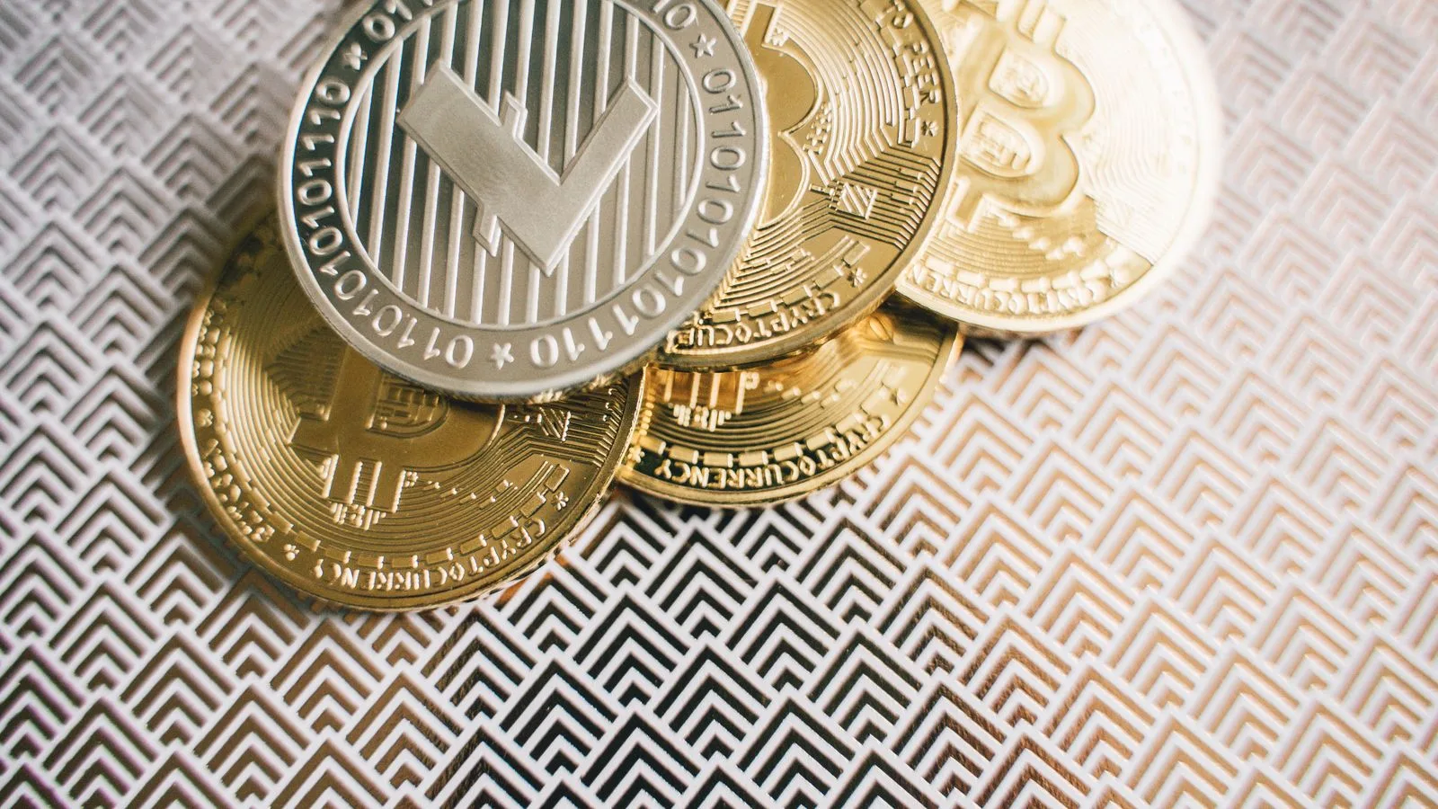 Tether ve Kazakistan Merkez Bankası'ndan Tenge'ye Endeksli Stablecoin ve RWA Adımı