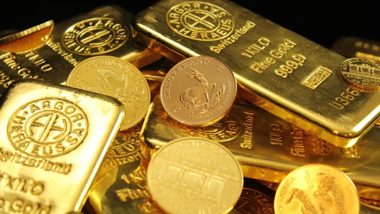 Fed’in Faiz Artırımı Sonrası Altın 4.370 Dolar Seviyesinde Yatay Seyrediyor: Yatırımcılar Enflasyon ve Petrole Odaklandı
