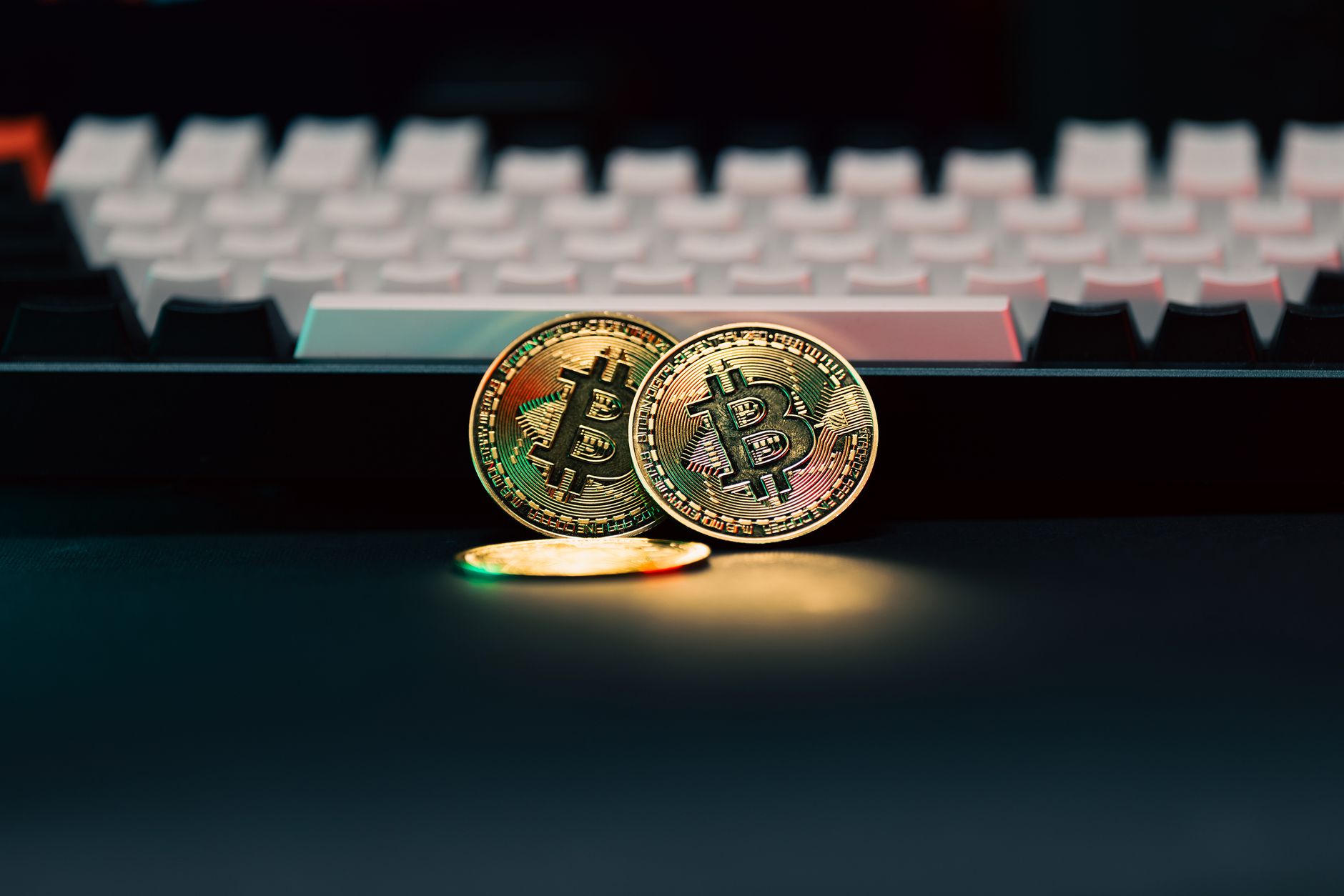 Strategy'den Bitcoin Alımına Ara: Dolar Rezervleri 3 Milyar Dolara Yükseldi